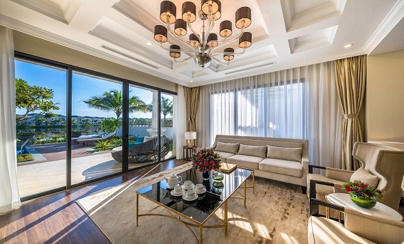 Phòng khách Melia Vinpearl Cam Ranh Beach Resort