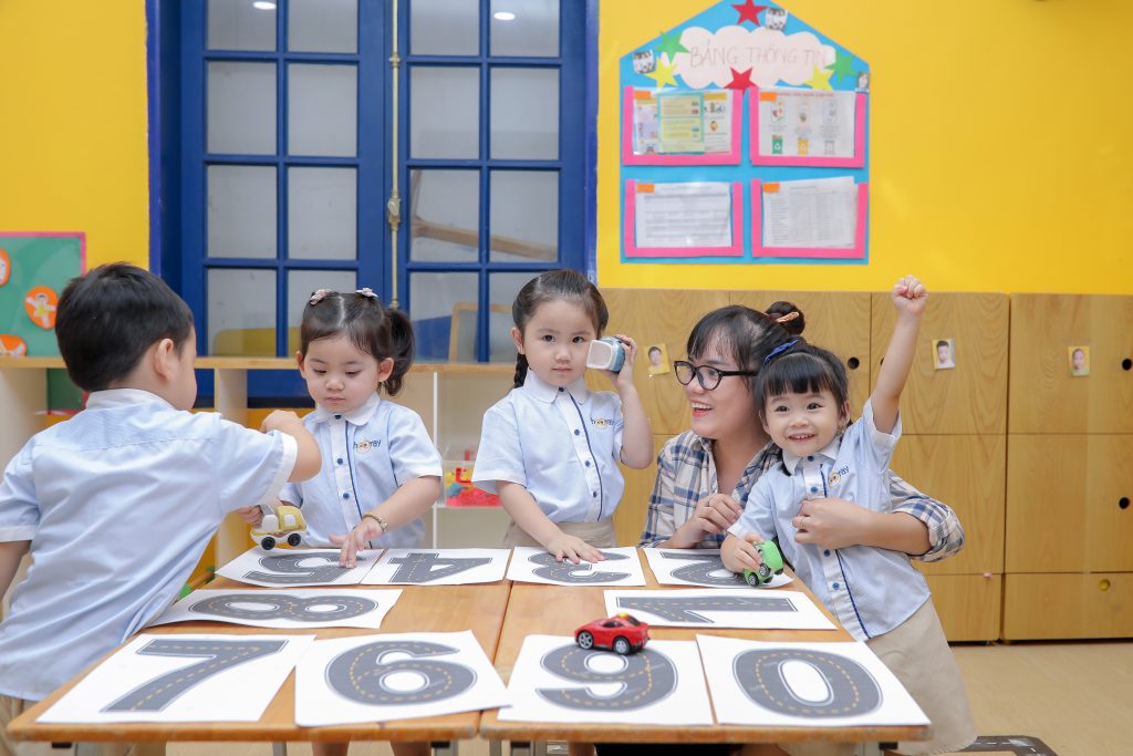 Lớp học tại Hooray