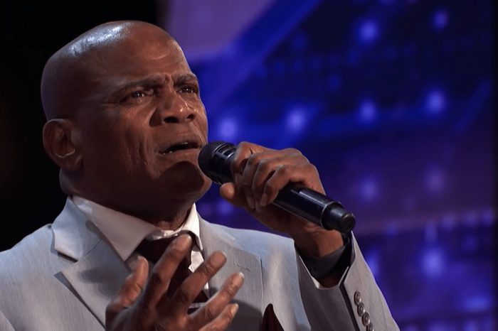 Người tù oan 37 năm gây sửng sốt America's Got Talent 2020: "Tôi cầu nguyện và hát. Tâm trí tôi bên ngoài nhà tù"