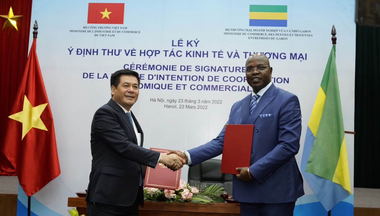 Viet Nam, Gabon pledge to strengthen economic and trade cooperation