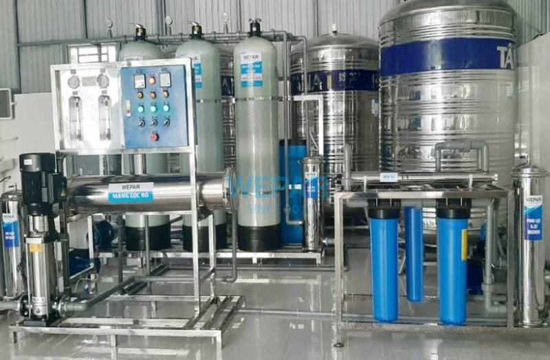 he-thong-loc-nuoc-RO-dong-binh-chai-wepar-3200-3500-1