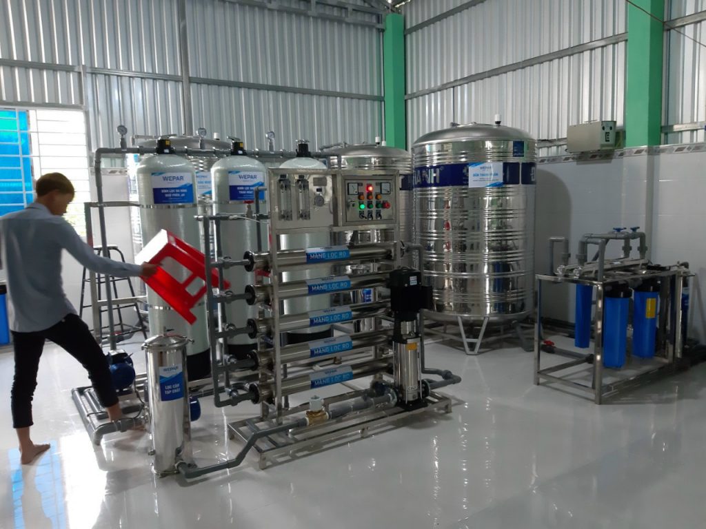 he-thong-loc-nuoc-ro-dong-binh-dong-chai-cong-suat