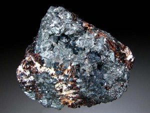 Nước bị nhiễm Mangan, cách nhận biết và xử lý đạt tiêu chuẩn của Bộ Y tế 2022