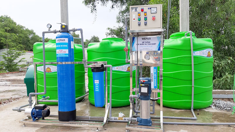 Máy lọc nước nhiễm mặn