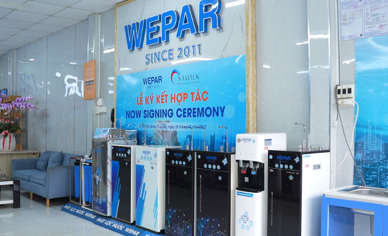 Mặt bằng sạch sẽ sang trọng đáp ứng đúng điều kiện kinh doanh máy lọc nước. Mặt bằng sạch sẽ sang trọng đáp ứng đúng điều kiện kinh doanh máy lọc nước.
