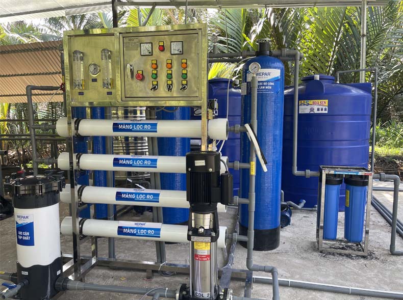 Tùy theo mức độ nhiễm mặn của nguồn nước và của từng khu vực mà lựa chọn hệ thống lọc khác nhau.